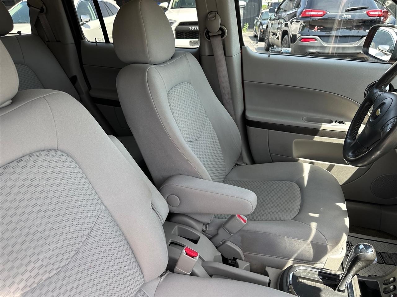 Chevrolet HHR 4dr 2WD LT 2006