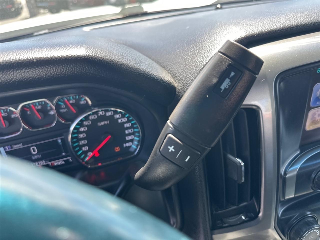 Chevrolet Silverado 2500HD 4WD Crew Cab 153.7" LT 2018