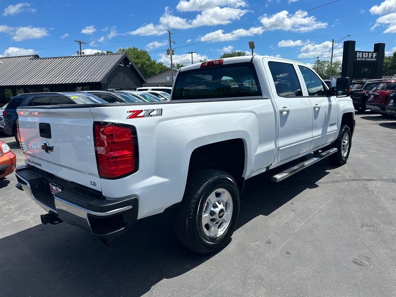 Chevrolet Silverado 2500HD 4WD Crew Cab 153.7" LT 2018