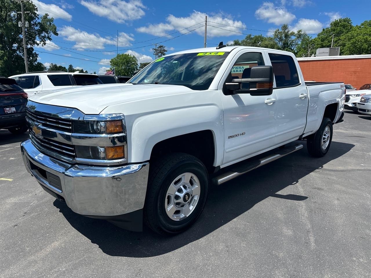 2018 Chevrolet Silverado 2500HD 4WD Crew Cab 153.7" LT