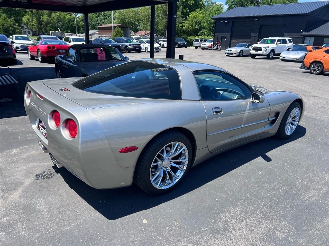 Chevrolet Corvette 2dr Cpe 1999