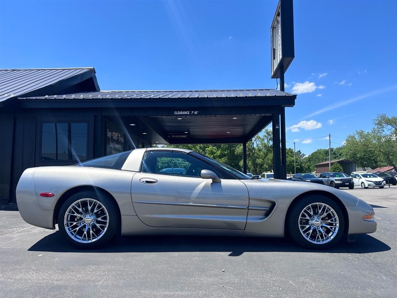 Chevrolet Corvette 2dr Cpe 1999