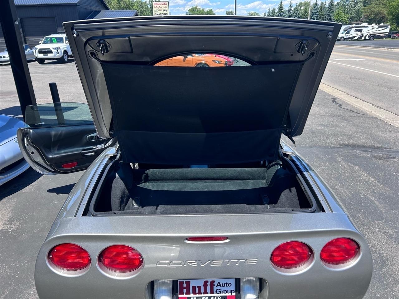 Chevrolet Corvette 2dr Cpe 1999