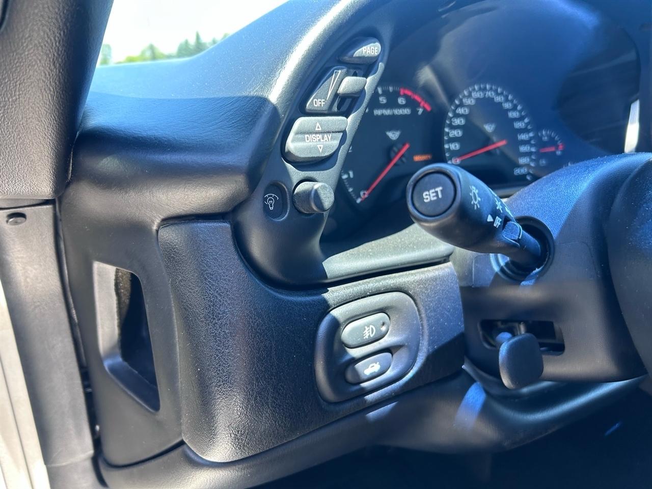 Chevrolet Corvette 2dr Cpe 1999