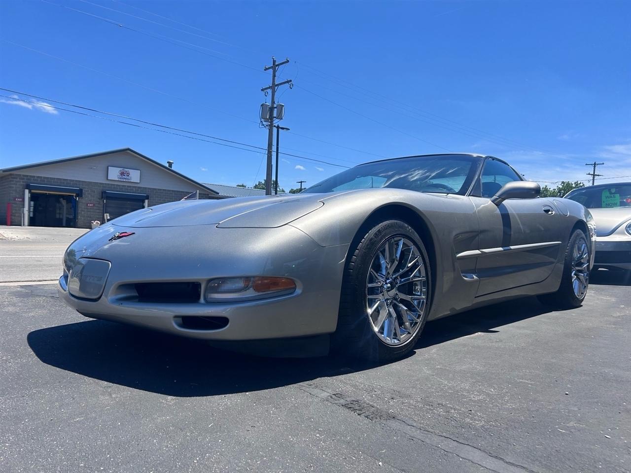 1999 Chevrolet Corvette 2dr Cpe