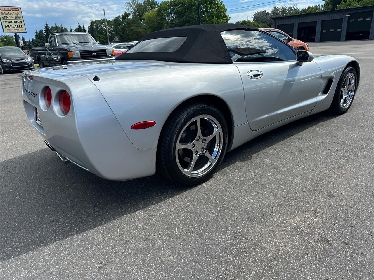 Chevrolet Corvette 2dr Convertible 1998