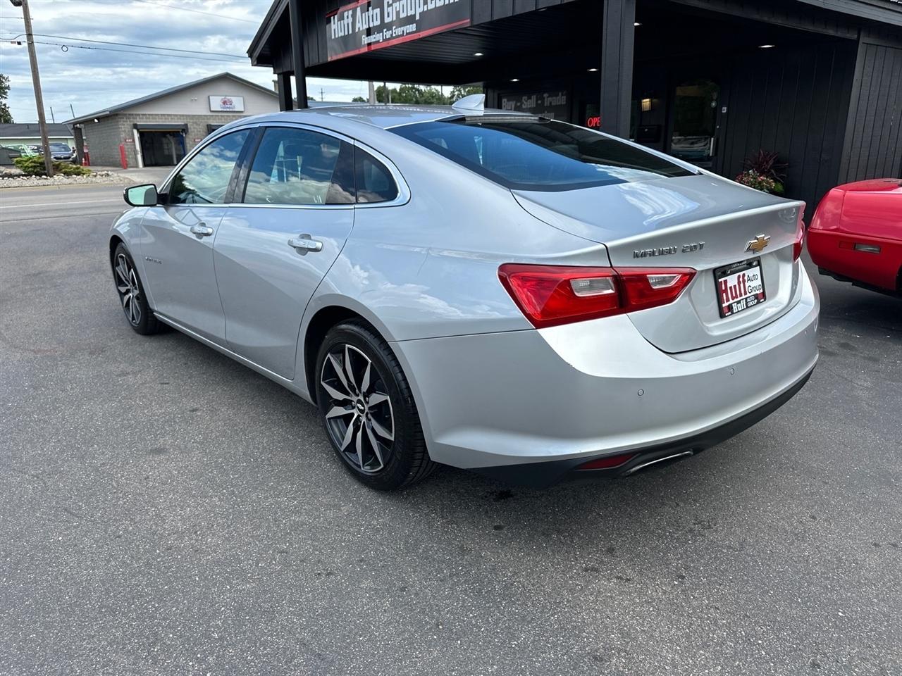 Chevrolet Malibu 4dr Sdn LT w/2LT 2016