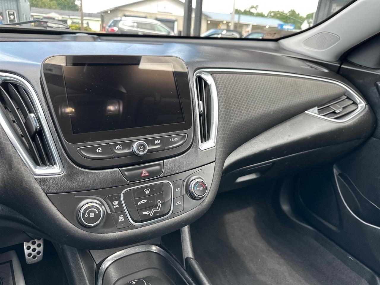 Chevrolet Malibu 4dr Sdn LT w/2LT 2016