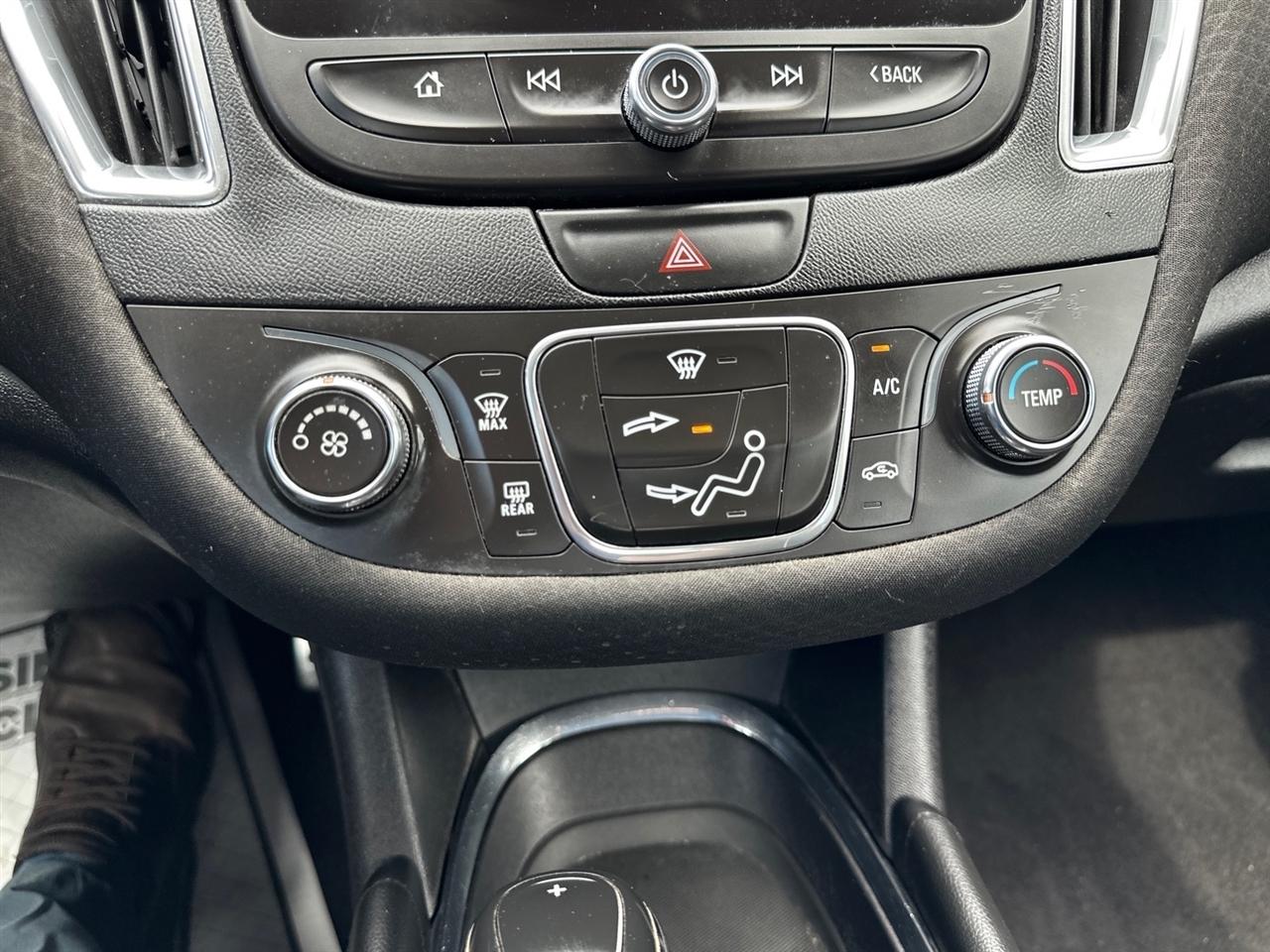 Chevrolet Malibu 4dr Sdn LT w/2LT 2016