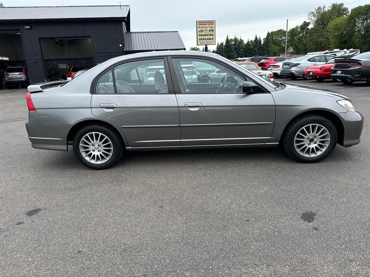 Honda Civic Sdn LX AT 2005