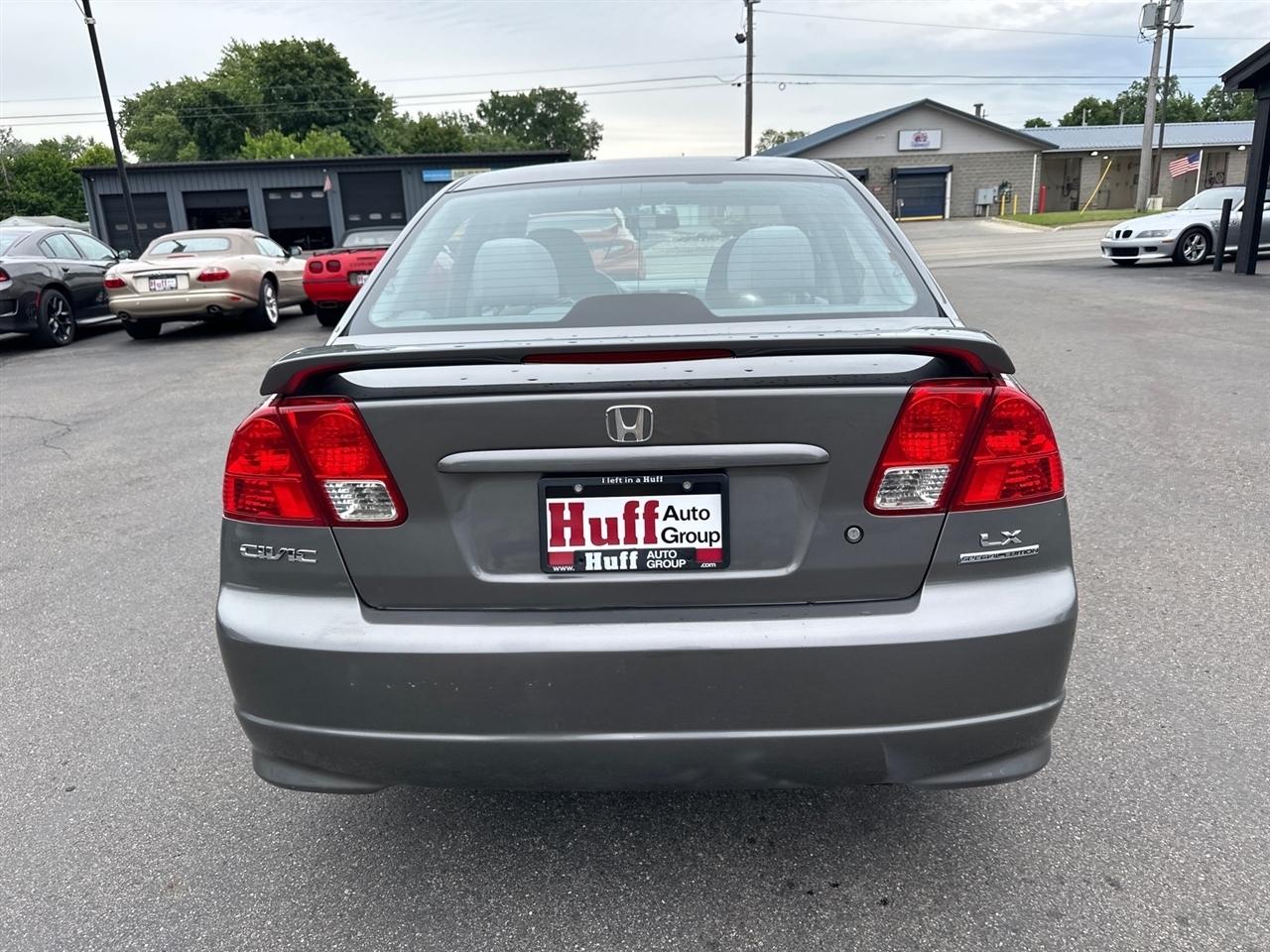 Honda Civic Sdn LX AT 2005