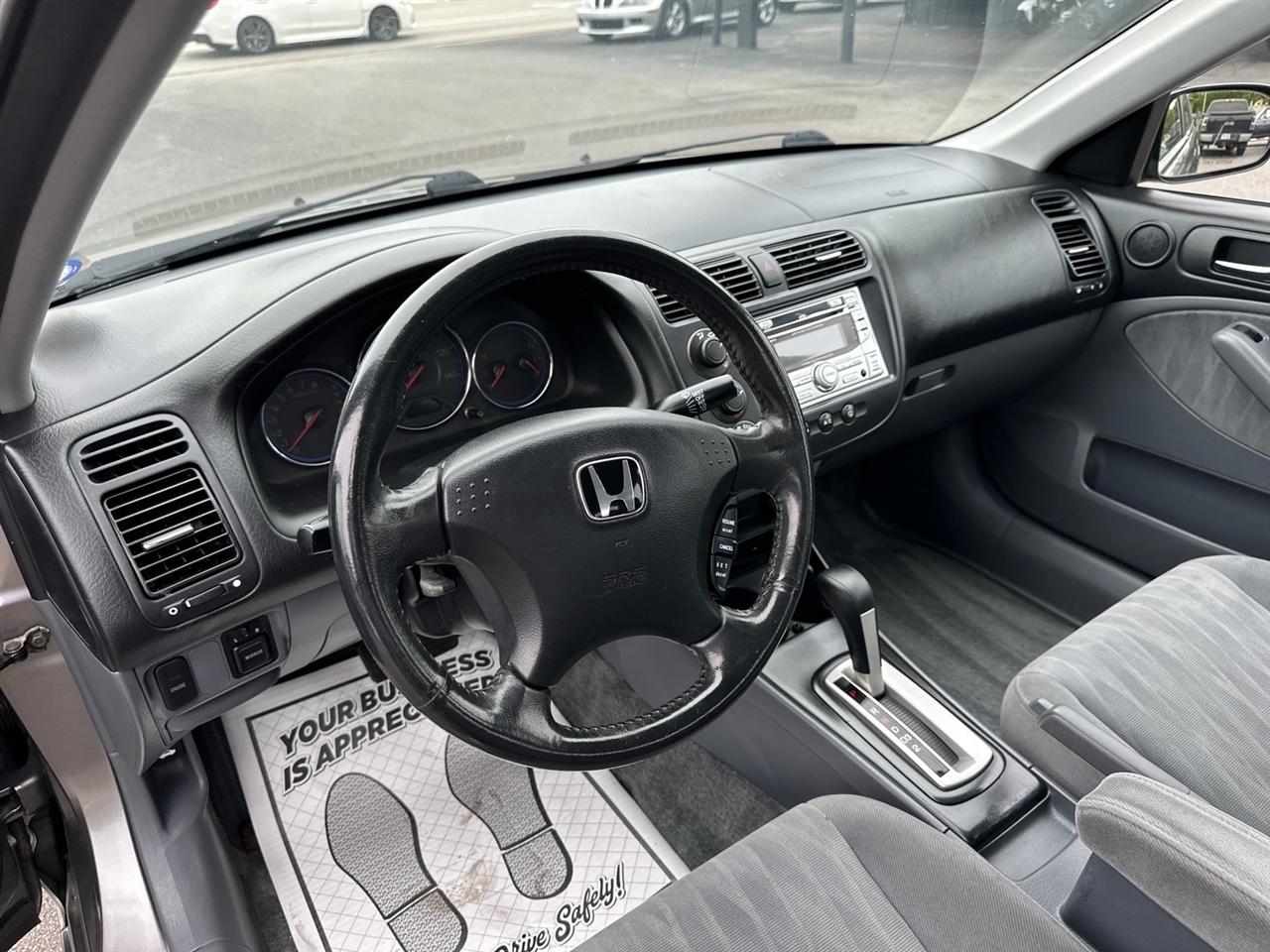 Honda Civic Sdn LX AT 2005