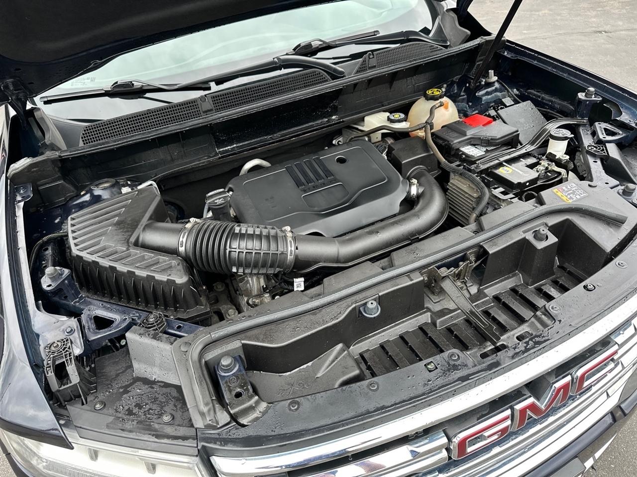 GMC Acadia AWD 4dr SLE 2022
