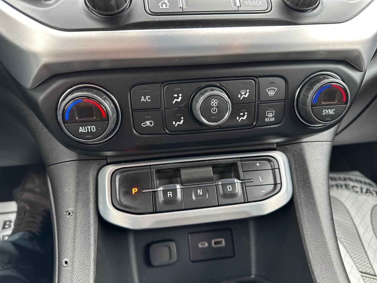 GMC Acadia AWD 4dr SLE 2022