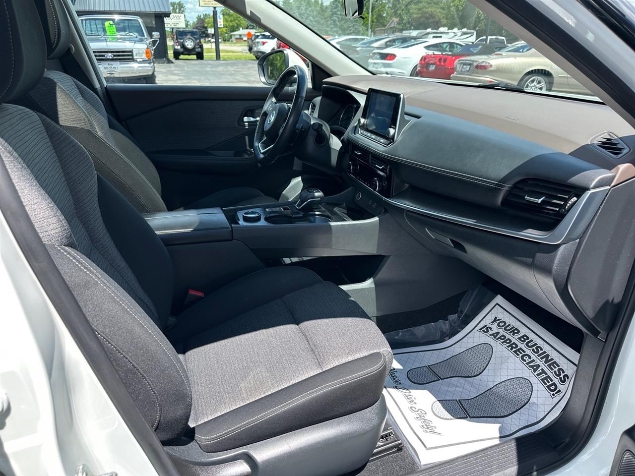 Nissan Rogue AWD SV 2021