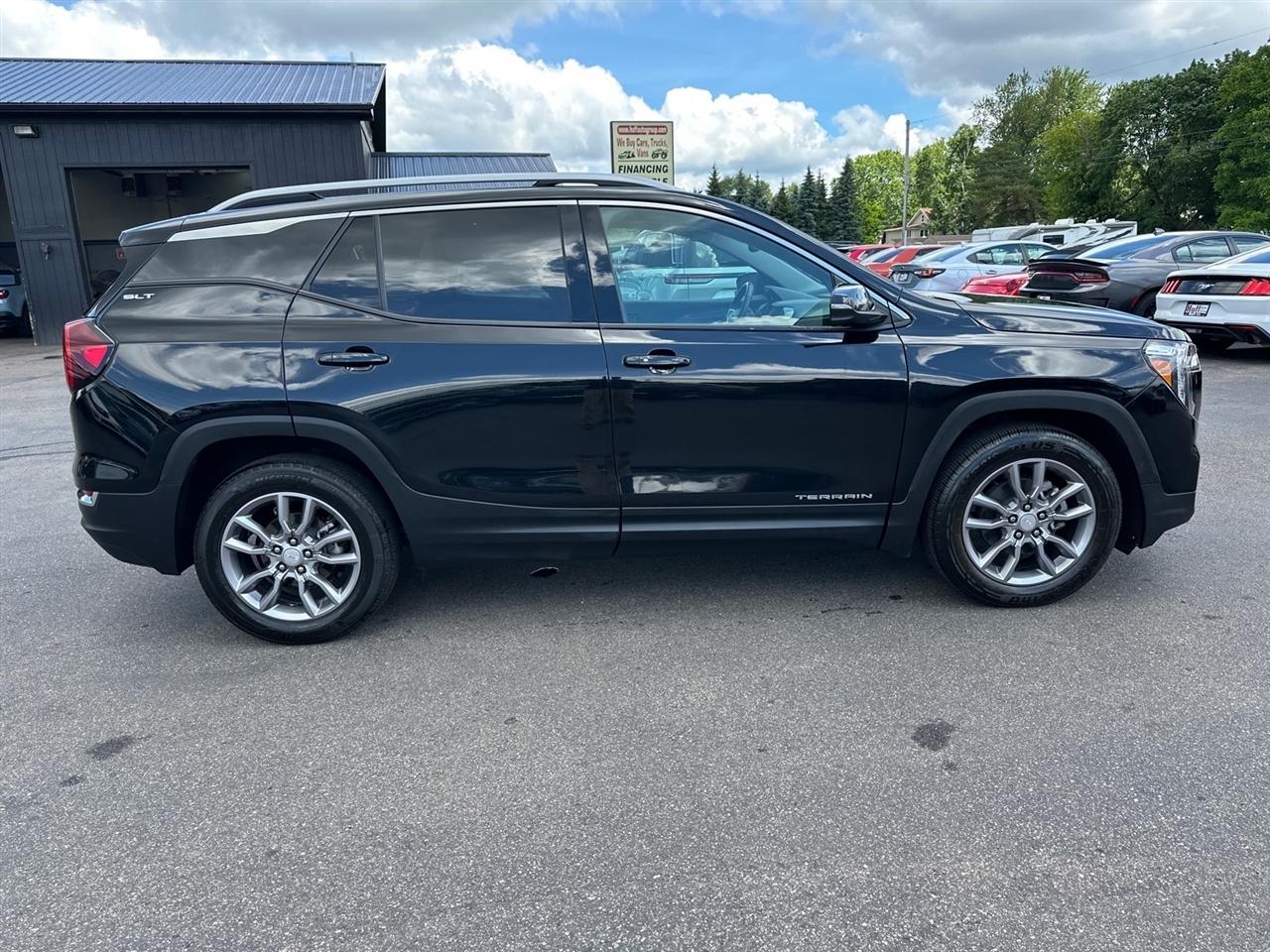 GMC Terrain FWD 4dr SLT 2024