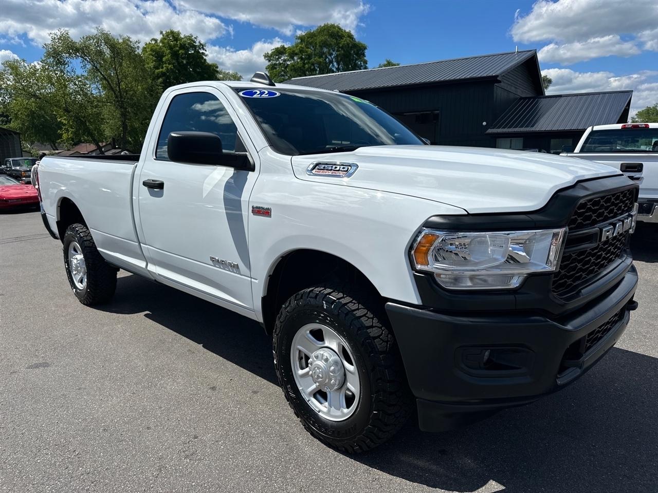 2022 RAM 2500 Tradesman 4x4 Reg Cab 8' Box