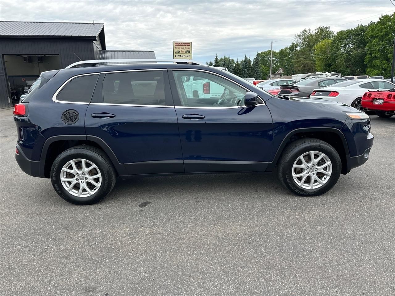 Jeep Cherokee 4WD 4dr Latitude 2015