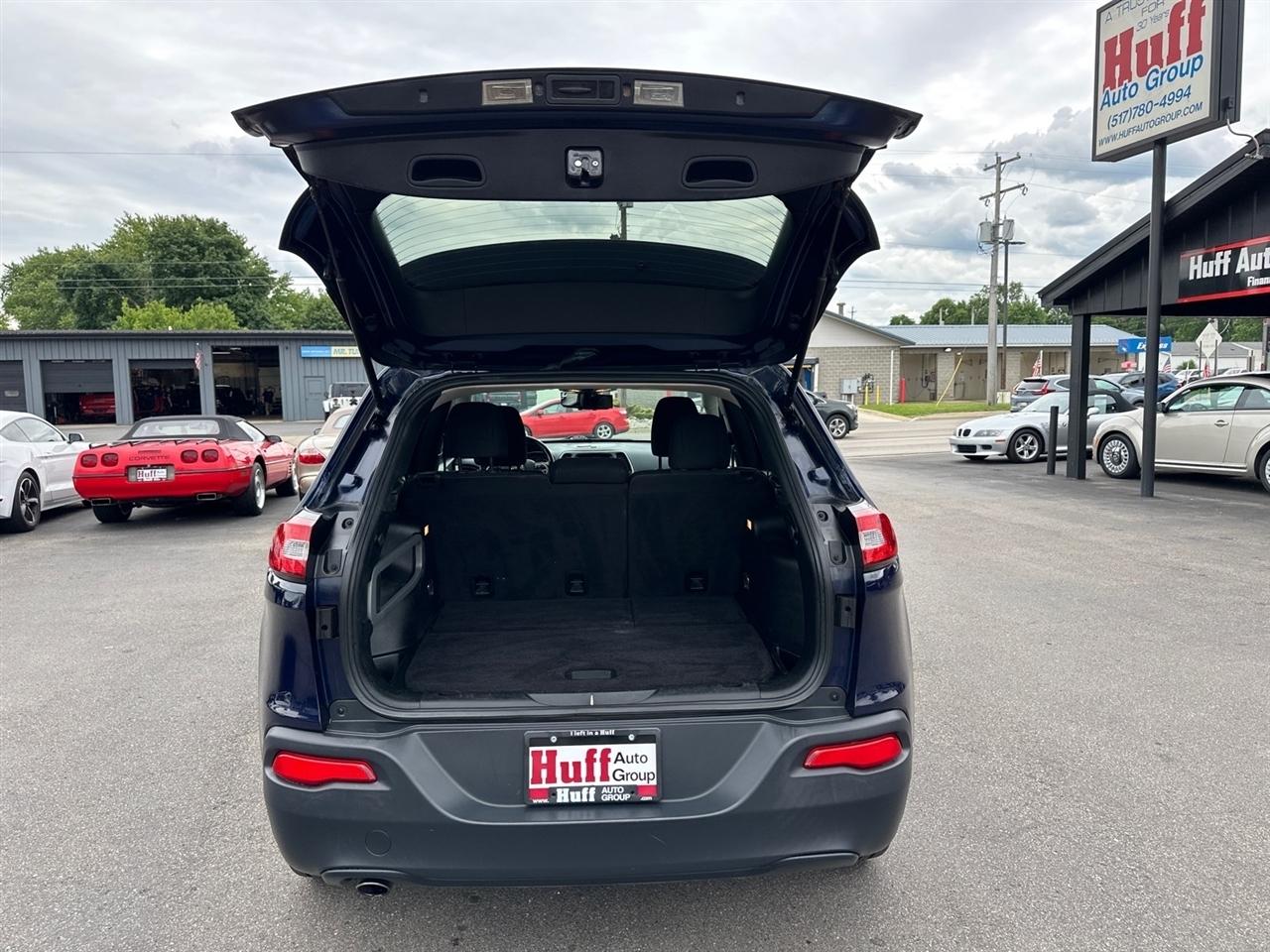 Jeep Cherokee 4WD 4dr Latitude 2015