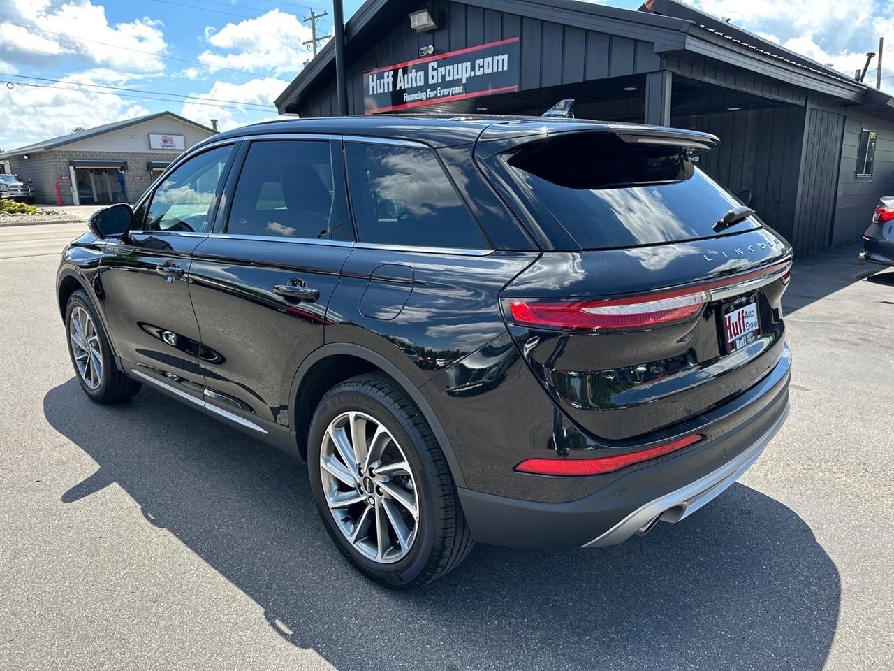Lincoln Corsair Premiere AWD 2024