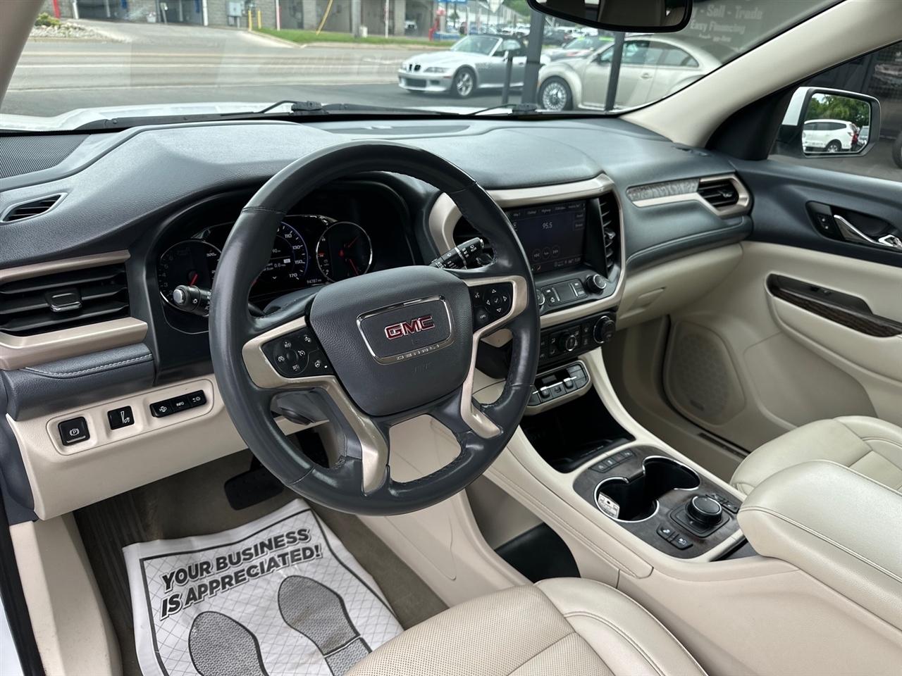 GMC Acadia AWD 4dr Denali 2023