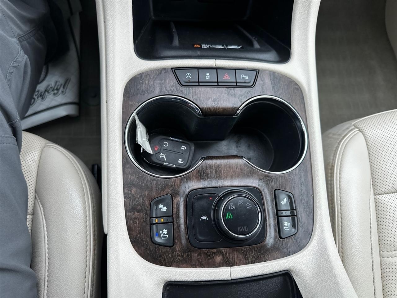 GMC Acadia AWD 4dr Denali 2023