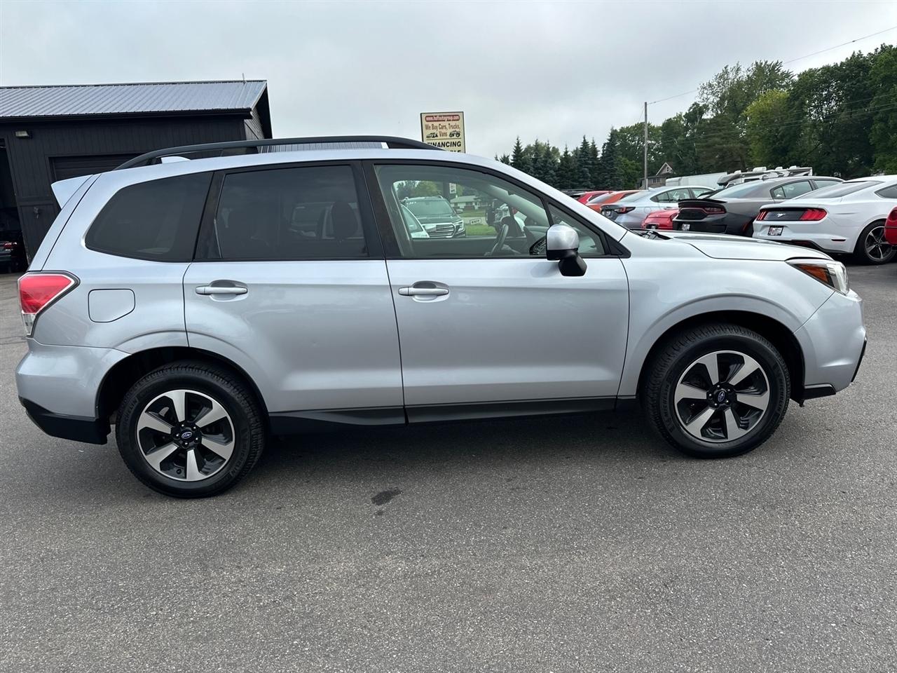 Subaru Forester 2.5i Premium CVT 2017