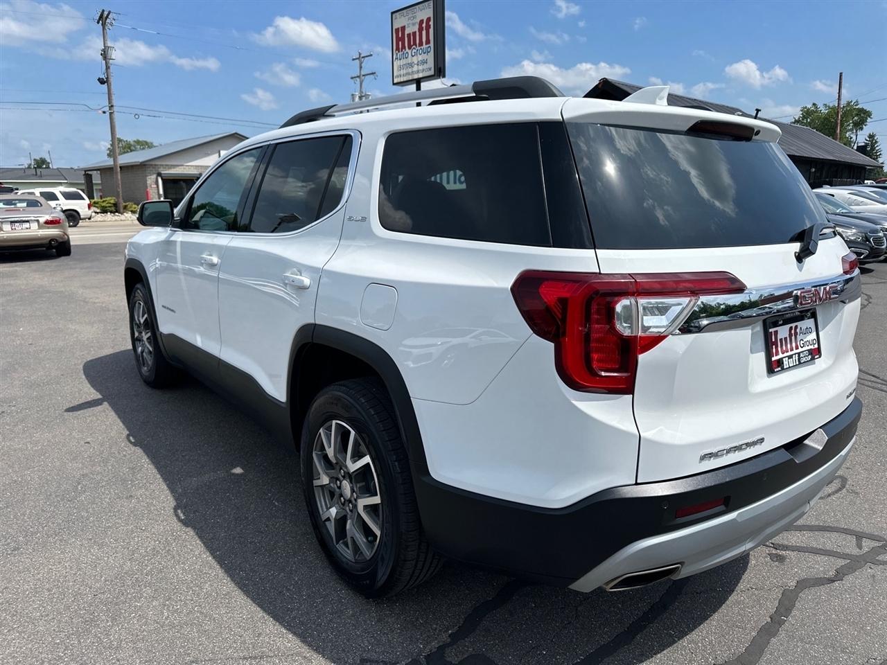 GMC Acadia AWD 4dr SLE 2023