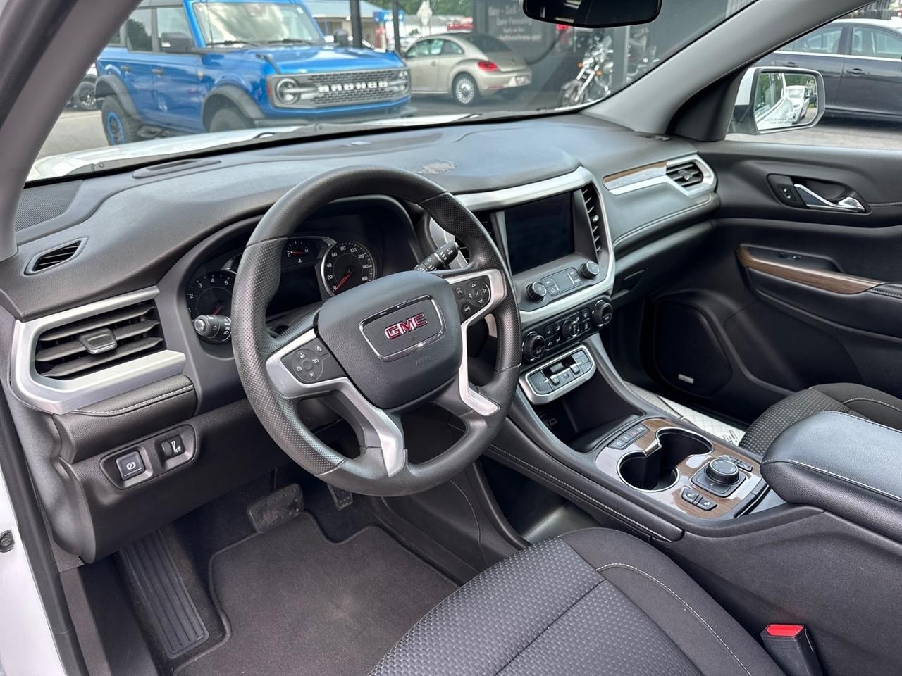 GMC Acadia AWD 4dr SLE 2023