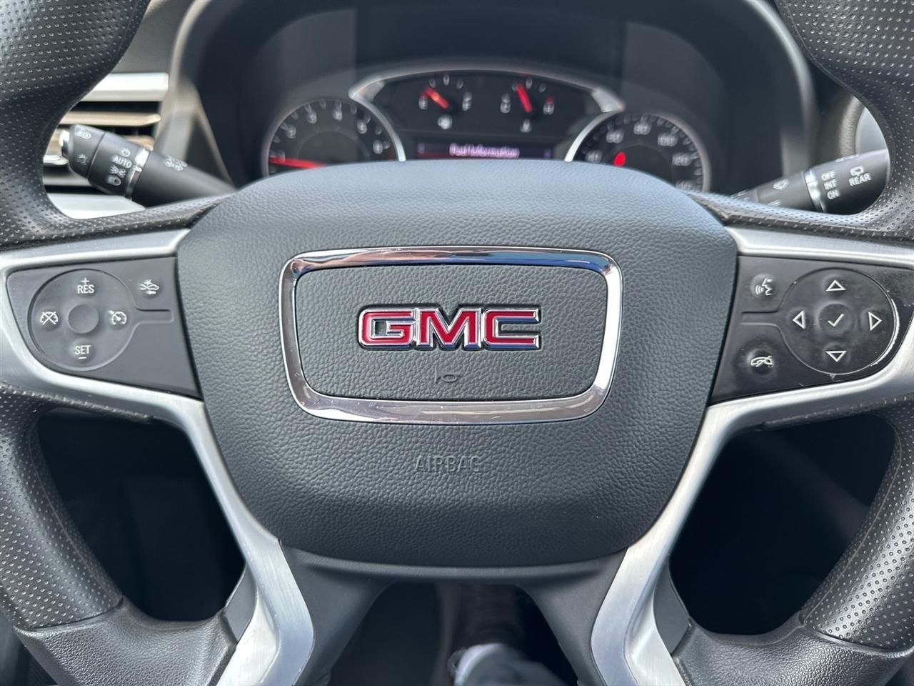 GMC Acadia AWD 4dr SLE 2023
