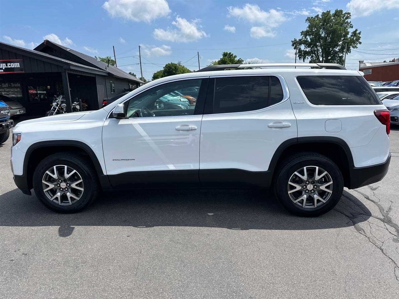 GMC Acadia AWD 4dr SLE 2023