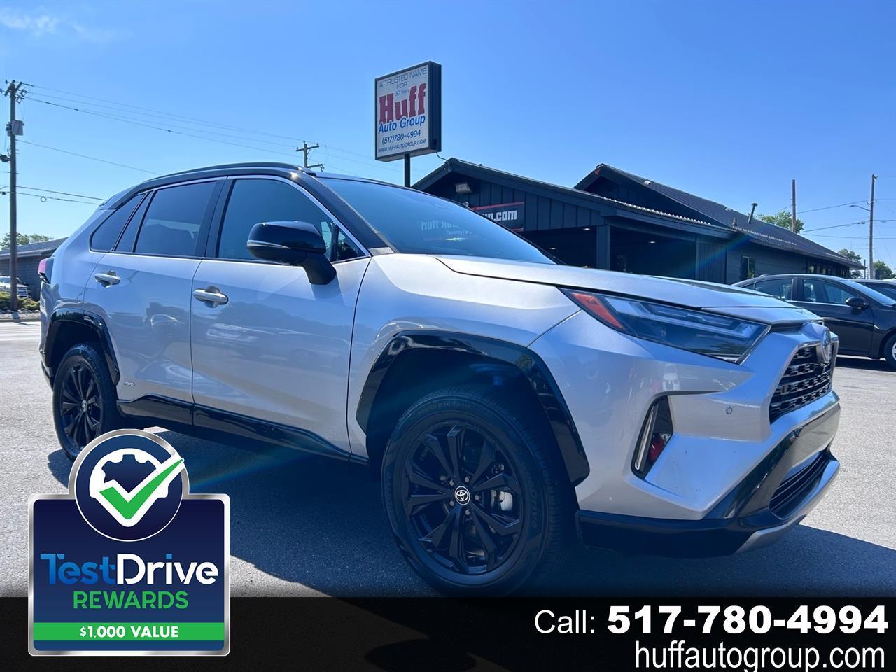 Toyota RAV4 Hybrid XSE AWD (Natl) 2023