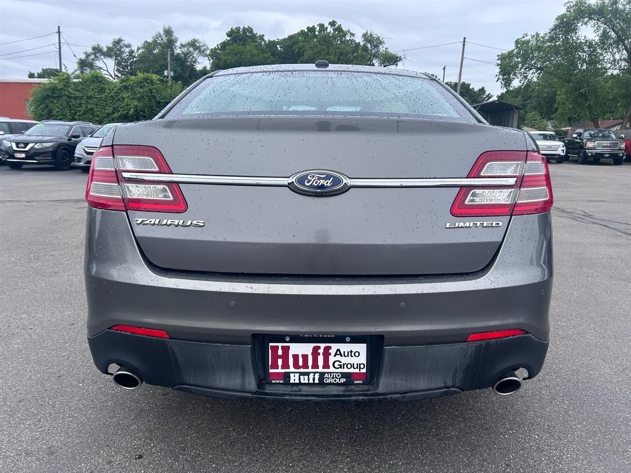 Ford Taurus 4dr Sdn Limited FWD 2013