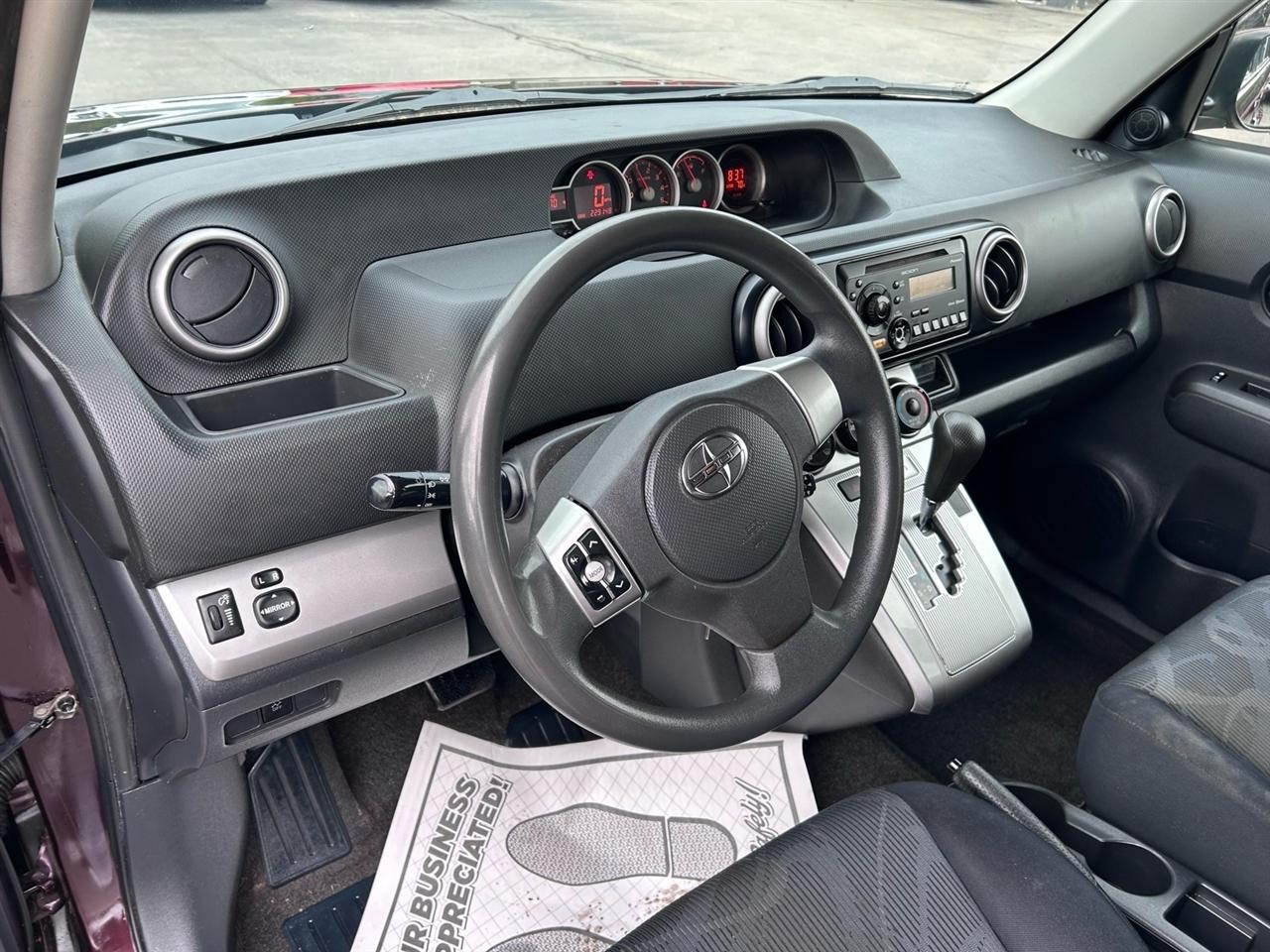 Scion xB 5dr Wgn Auto (Natl) 2012