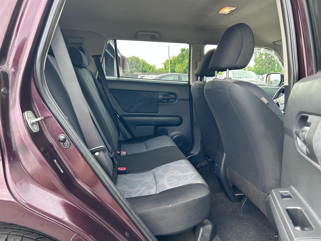 Scion xB 5dr Wgn Auto (Natl) 2012