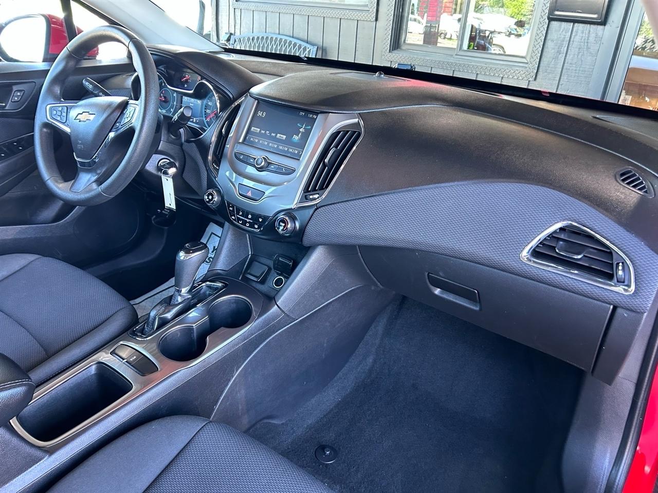 Chevrolet Cruze 4dr Sdn Auto LT 2016