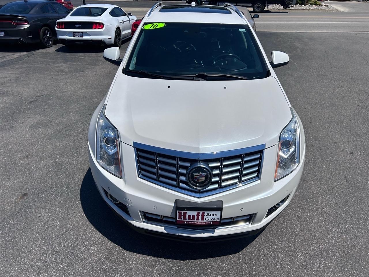 Cadillac SRX AWD 4dr Premium 2016