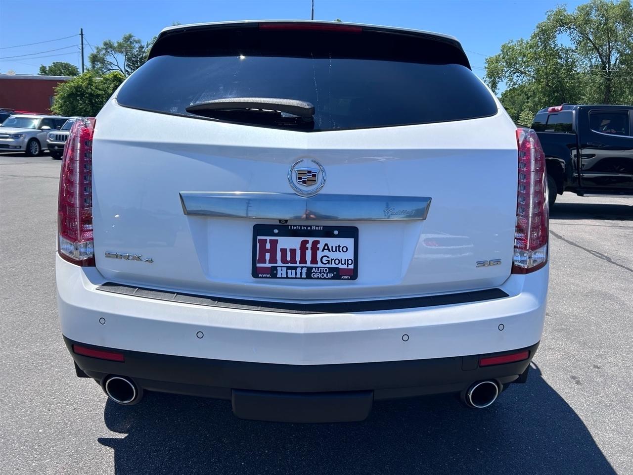 Cadillac SRX AWD 4dr Premium 2016
