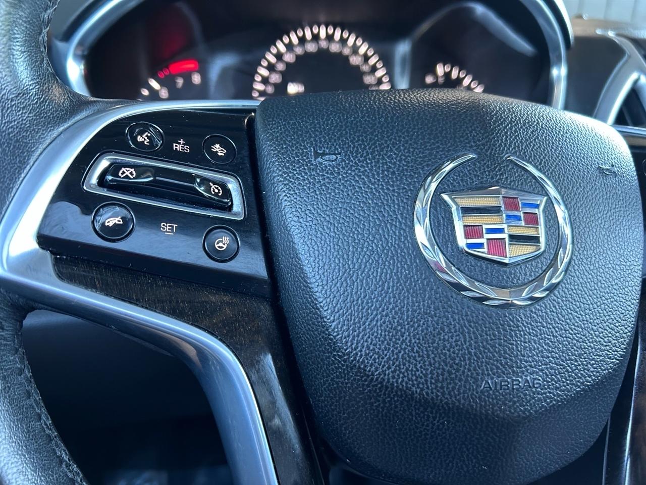 Cadillac SRX AWD 4dr Premium 2016