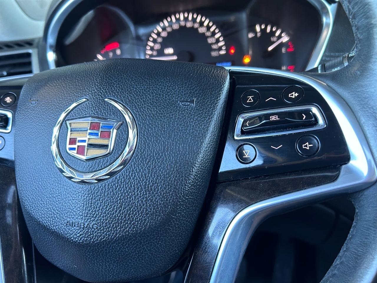 Cadillac SRX AWD 4dr Premium 2016