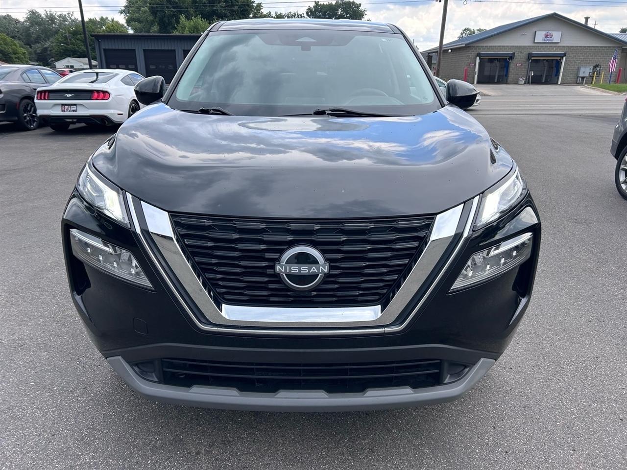 Nissan Rogue AWD SV 2023