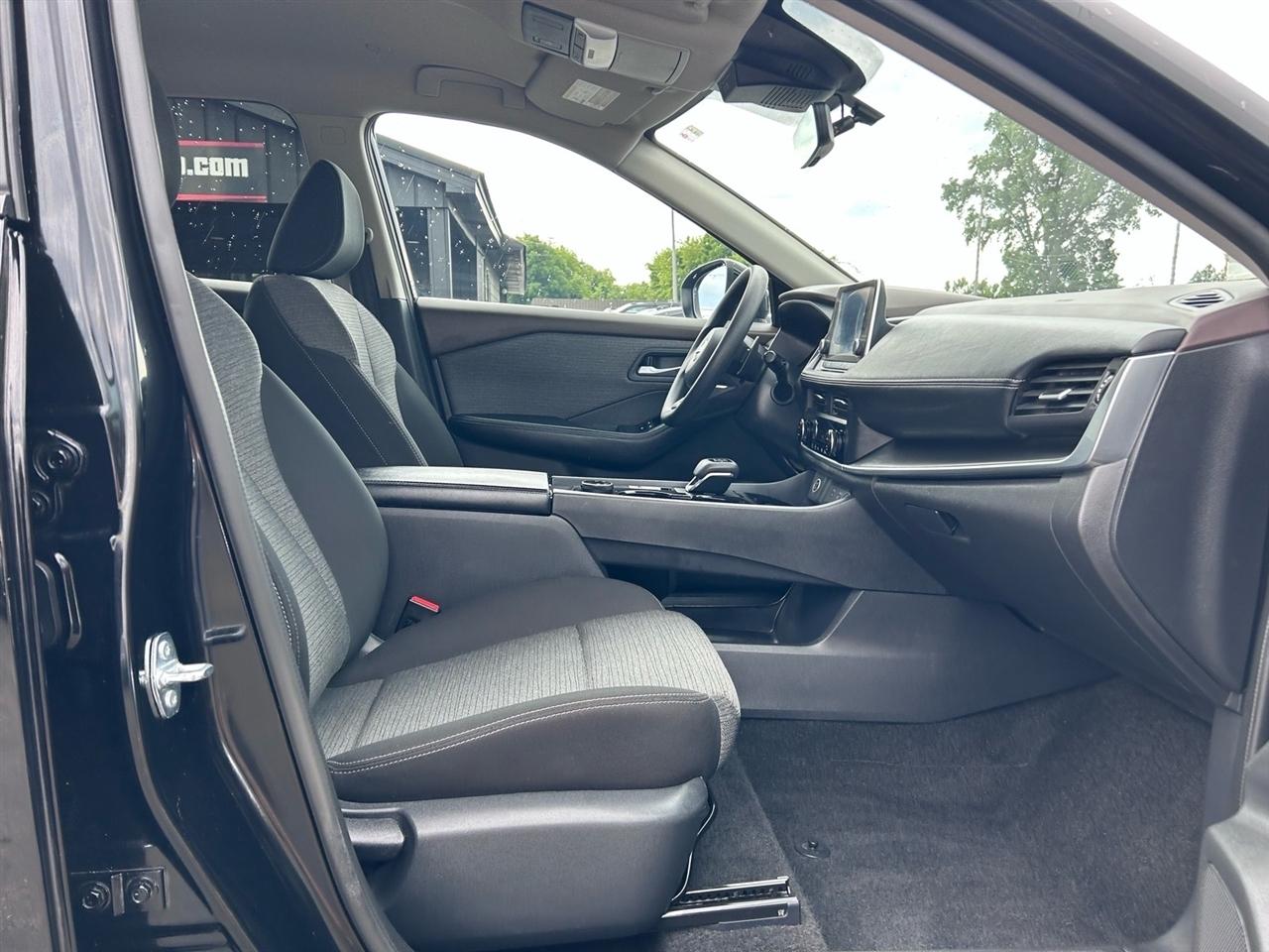 Nissan Rogue AWD SV 2023