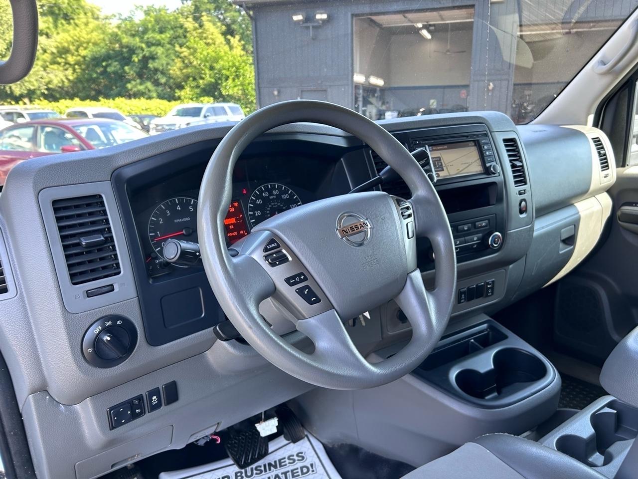Nissan NV Cargo NV3500 HD High Roof V8 SV 2021