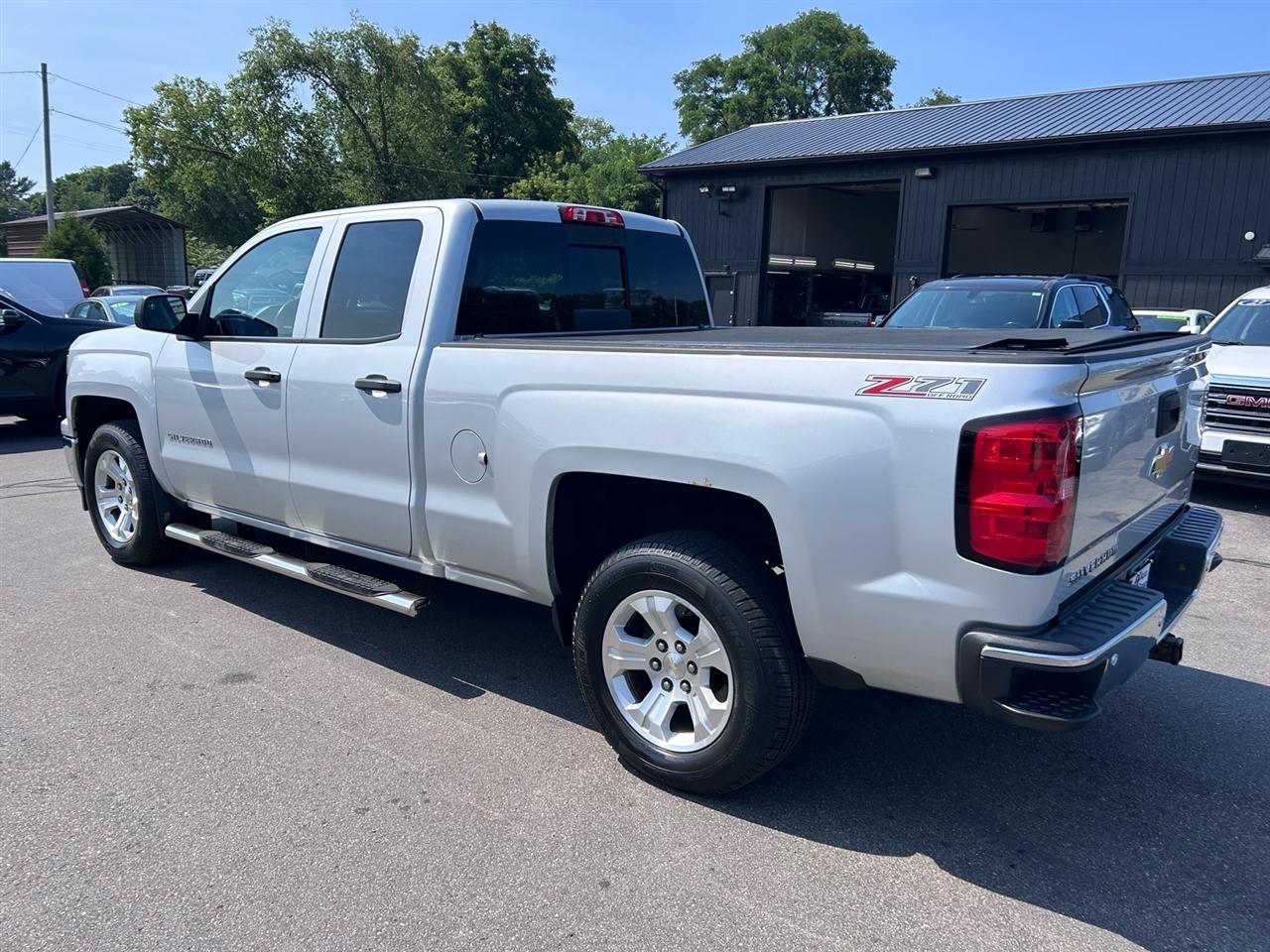 Chevrolet Silverado 1500 4WD Double Cab 143.5" LT w/2LT 2014