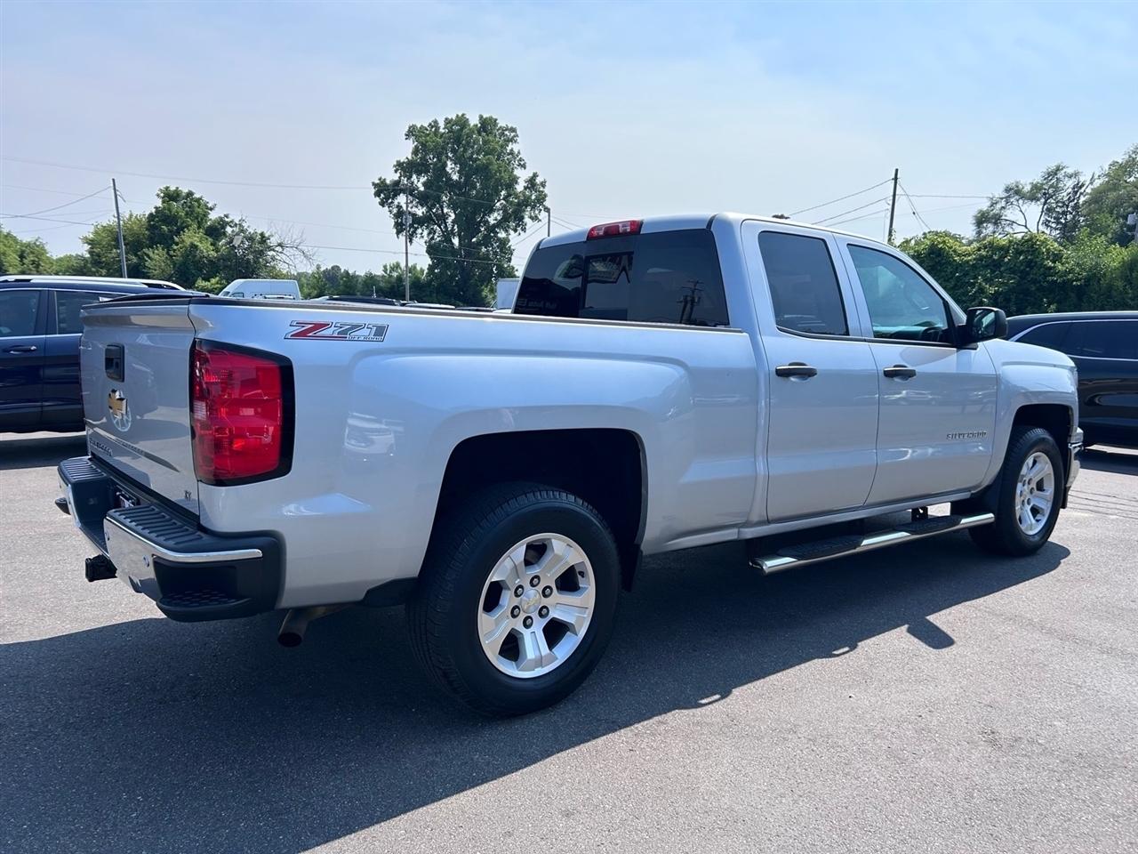 Chevrolet Silverado 1500 4WD Double Cab 143.5" LT w/2LT 2014