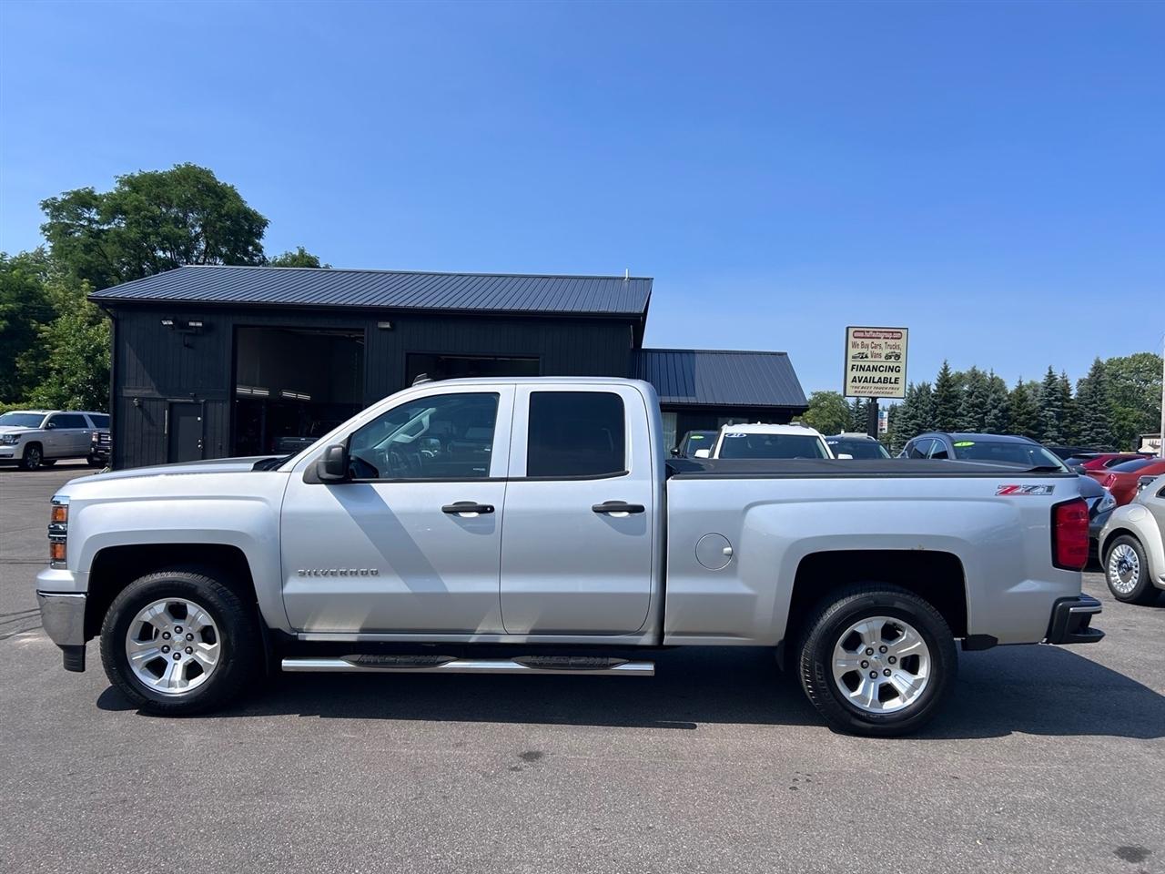 Chevrolet Silverado 1500 4WD Double Cab 143.5" LT w/2LT 2014