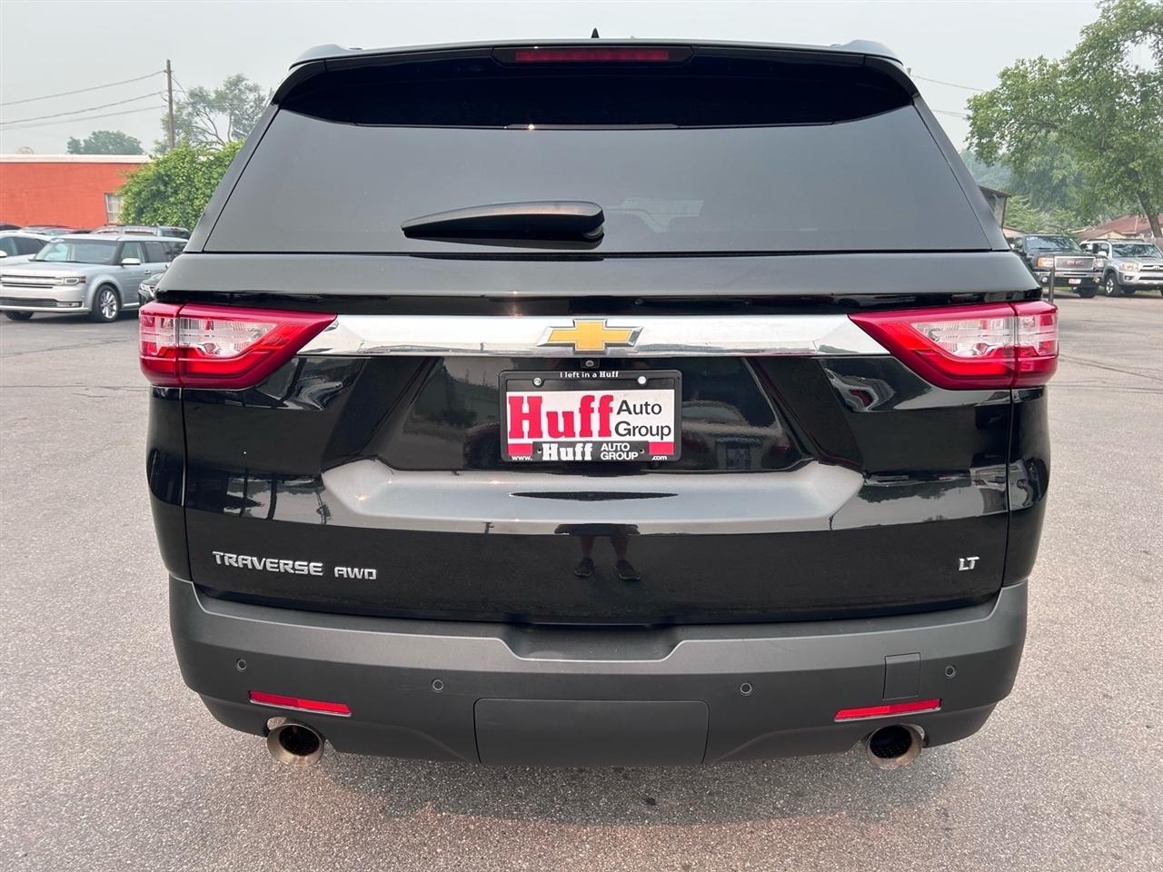 Chevrolet Traverse AWD 4dr LT Leather 2021