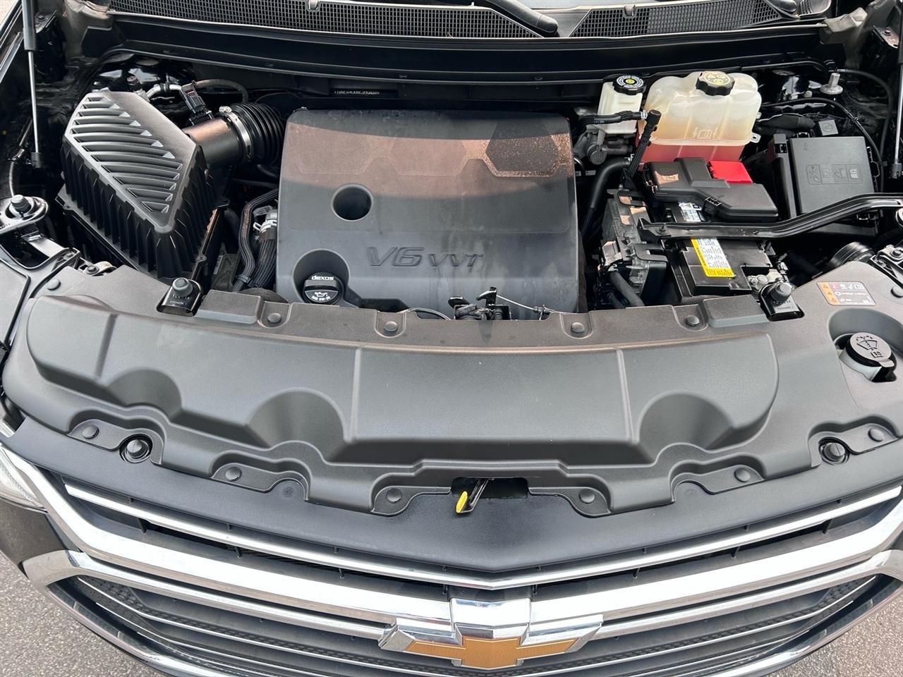 Chevrolet Traverse AWD 4dr LT Leather 2021
