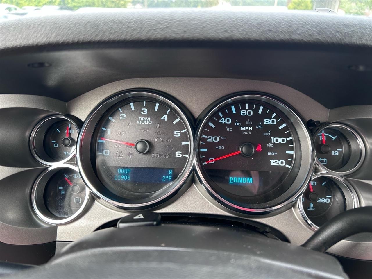 GMC Sierra 1500 4WD Crew Cab 143.5" SLE 2013