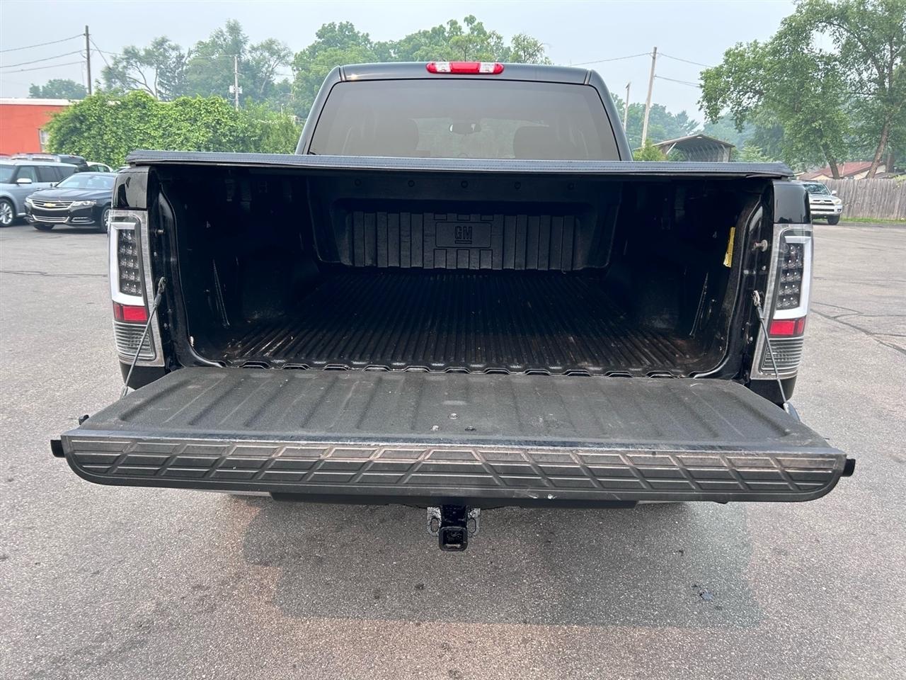 GMC Sierra 1500 4WD Crew Cab 143.5" SLE 2013
